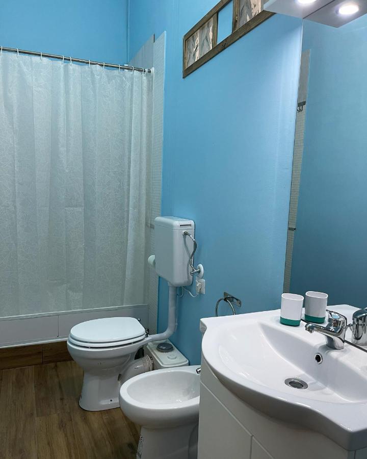 B&B Acqua Azzurra Кастелламмаре-ди-Стабия Экстерьер фото